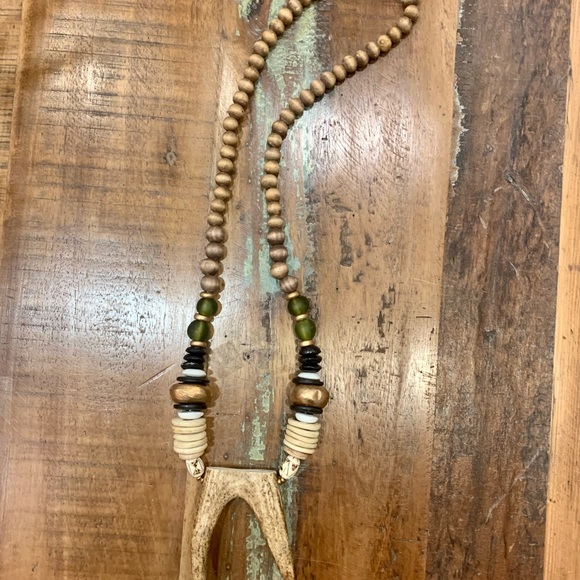 Hand Crafted Jewelry - 🌾Artisan Antler Pendant Necklace